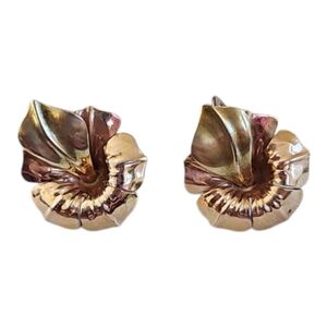 Vintage Floral Screw-Back Earrings 1/20 12-K Gold-Filled